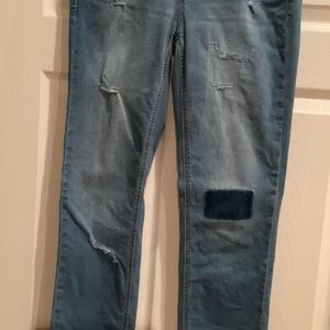 Earl Jean Women size 4 blue boyfriend distressed patch medium wash stretch jean
